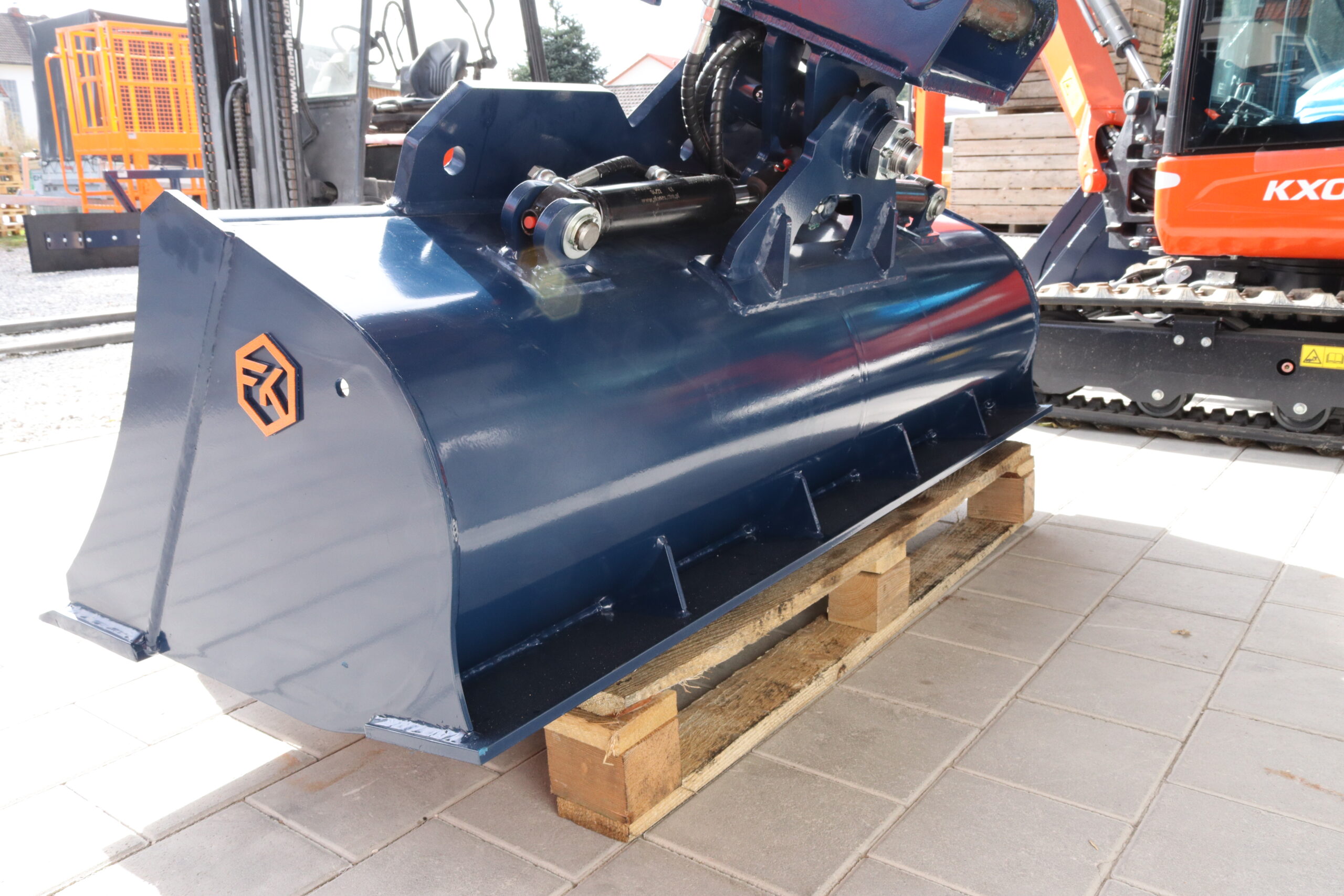 FK Machinery Grabenräumlöffel EGG-B MS08 Symlock 8,5-10t 160-180cm – Bild 7