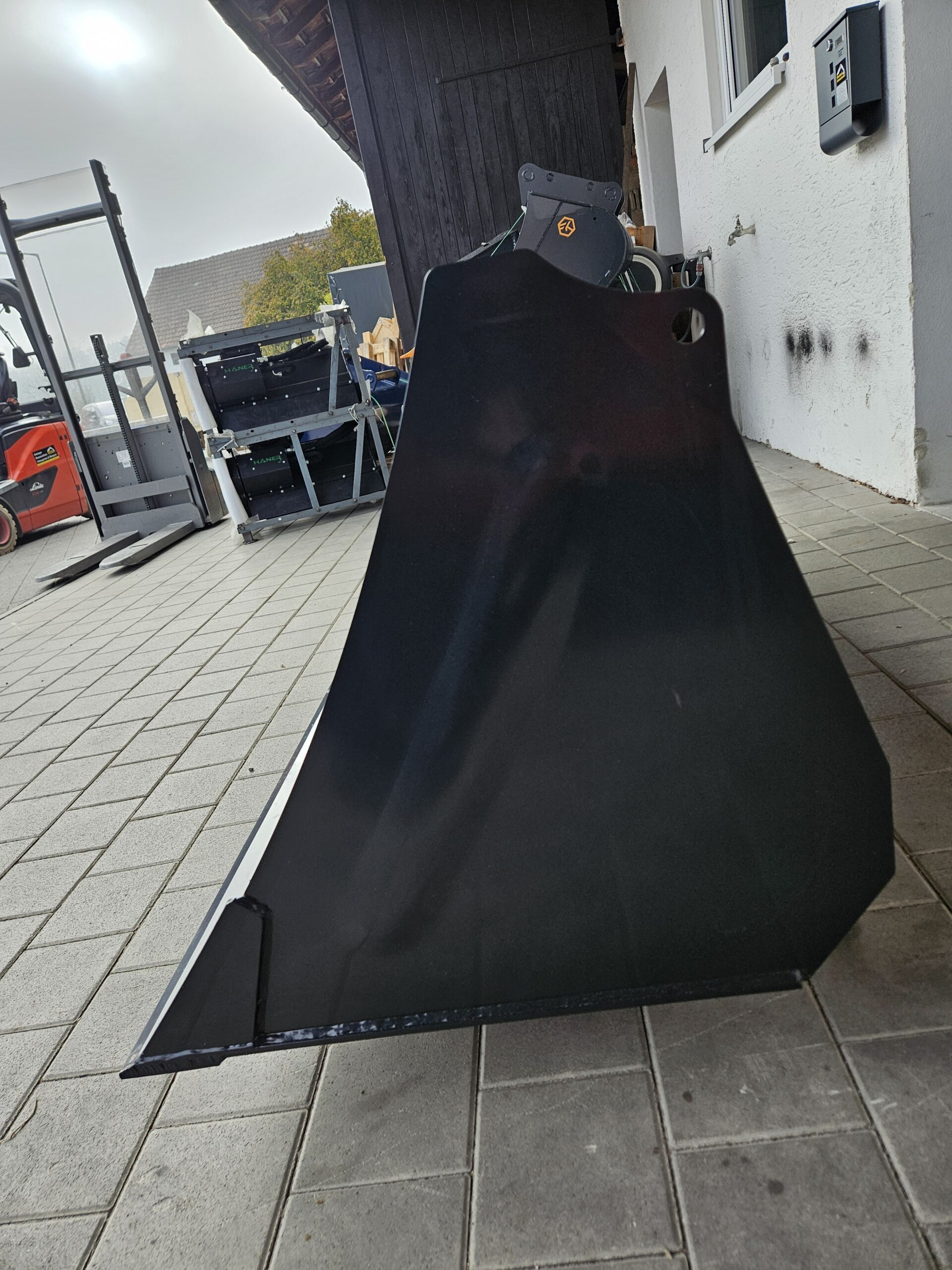 FK Machinery MSBW200 Standardschaufel Euroaufnahme – Bild 6