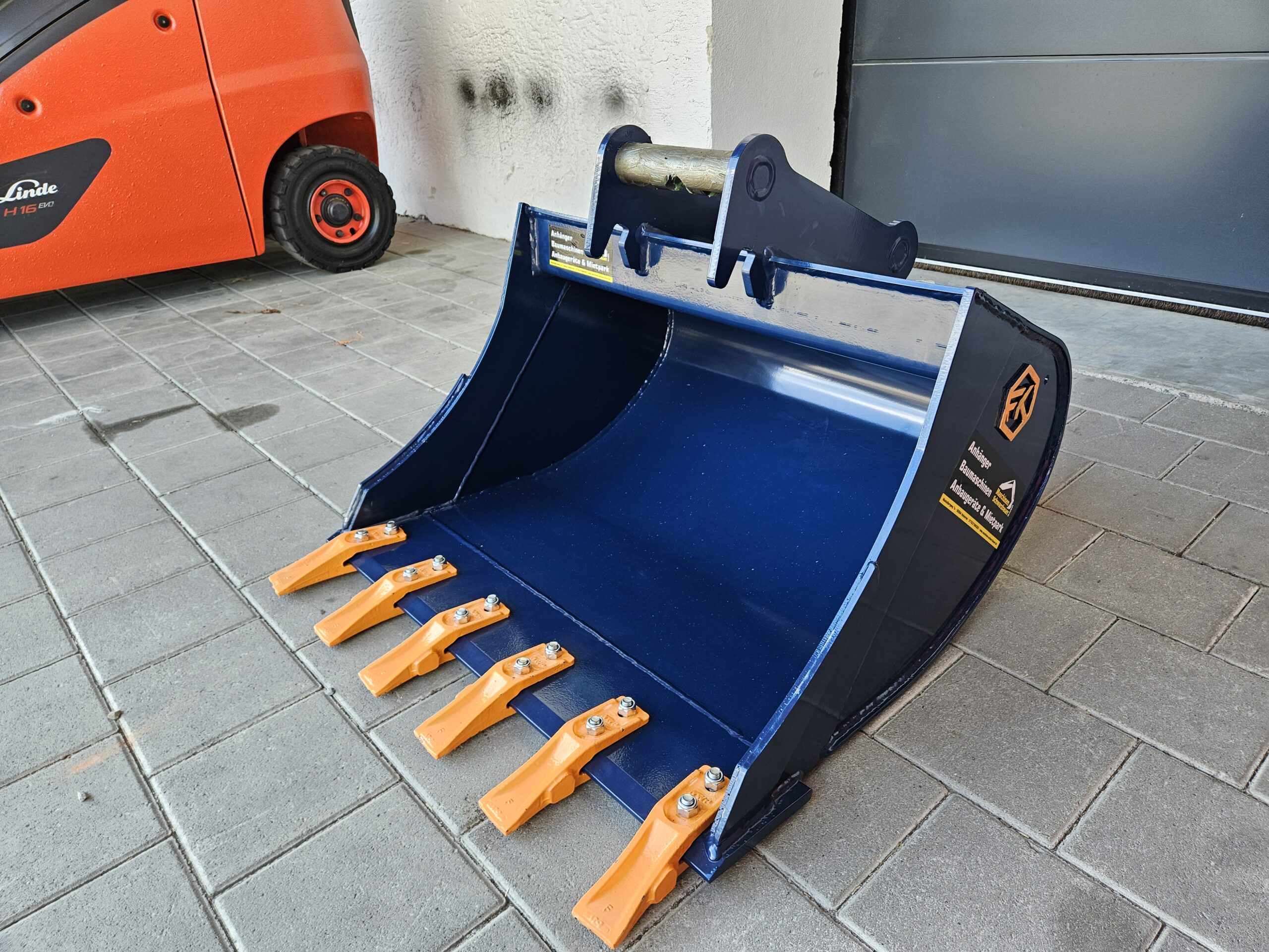 FK Machinery Tieflöffel EBC 25-80cm MS03 Symlock 2,6-3,5t – Bild 5