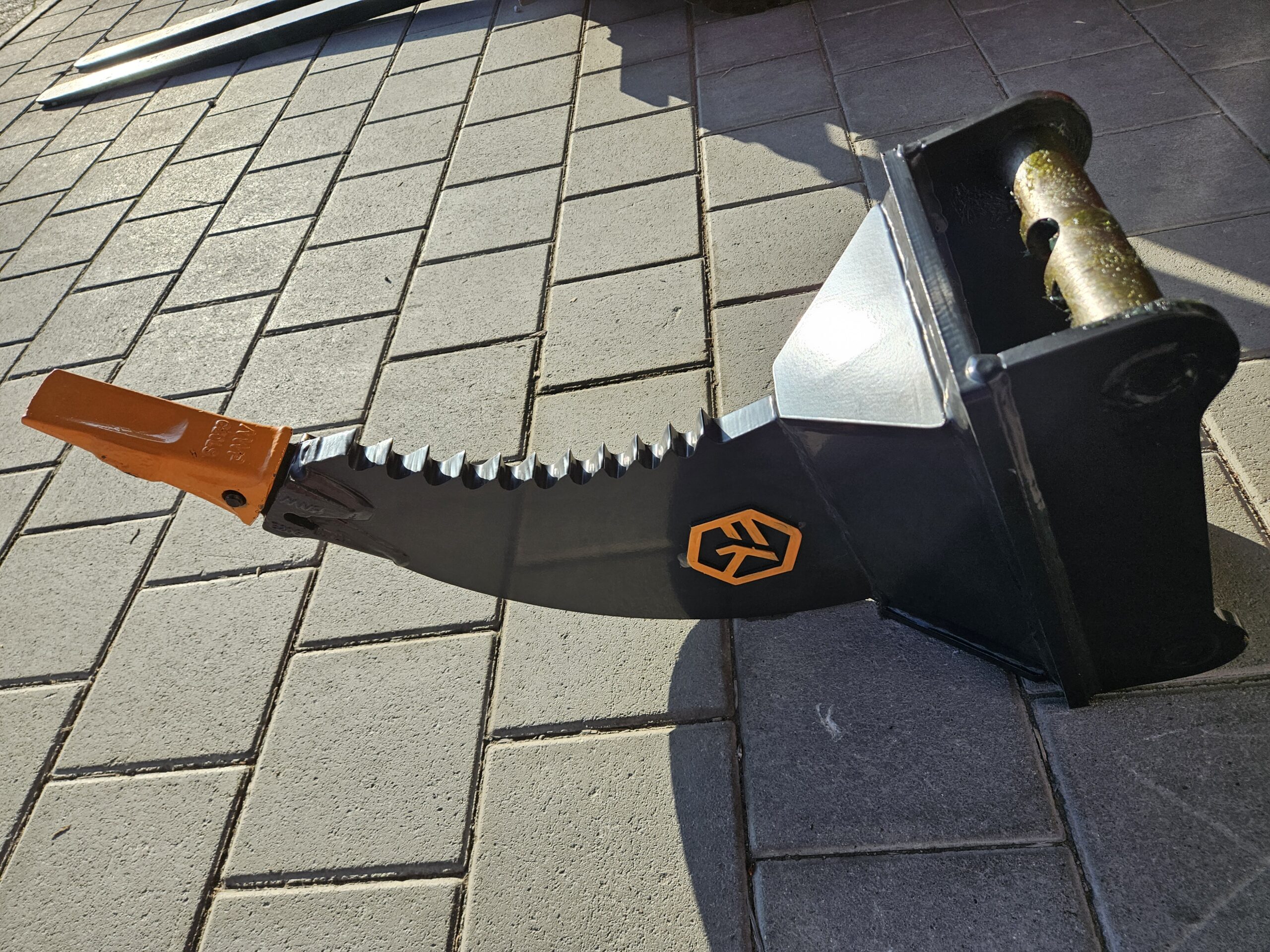 FK Machinery Reißzahn EFA-B 1-1,9t MS01 Symlock – Bild 9