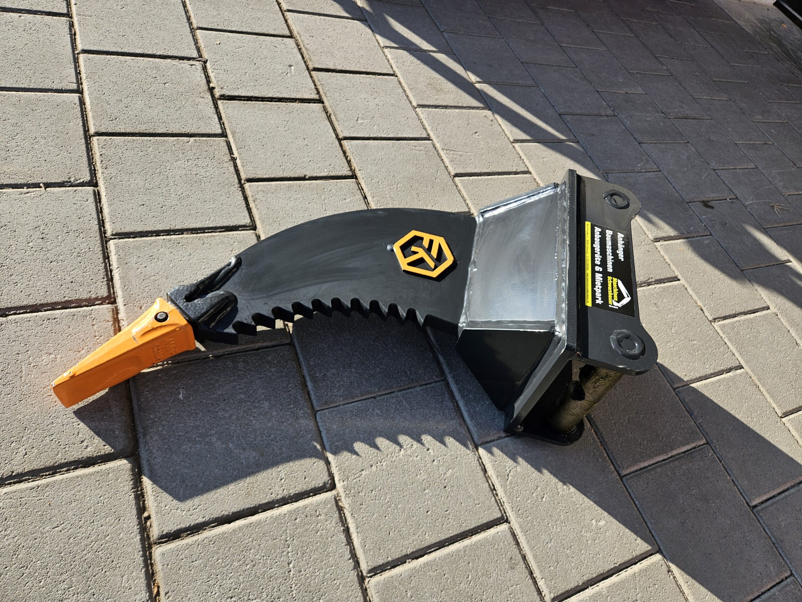 FK Machinery Reißzahn EFA-B 1-1,9t MS01 Symlock – Bild 11