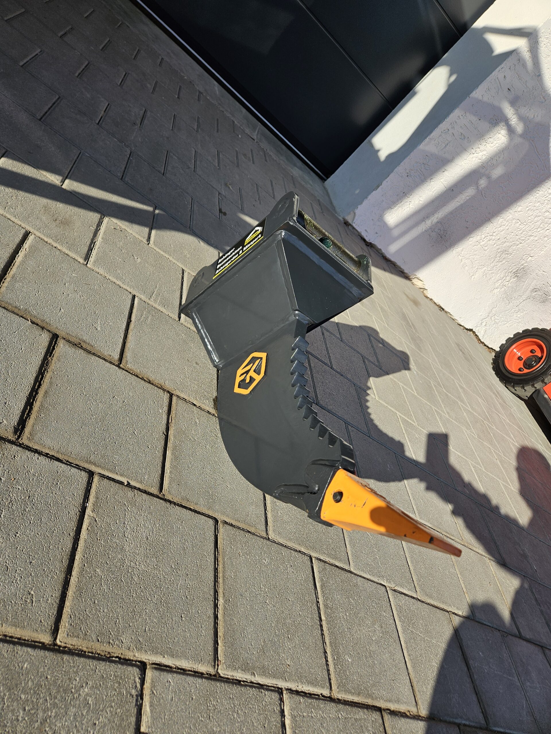 FK Machinery Reißzahn EFA-B 1-1,9t MS01 Symlock – Bild 4