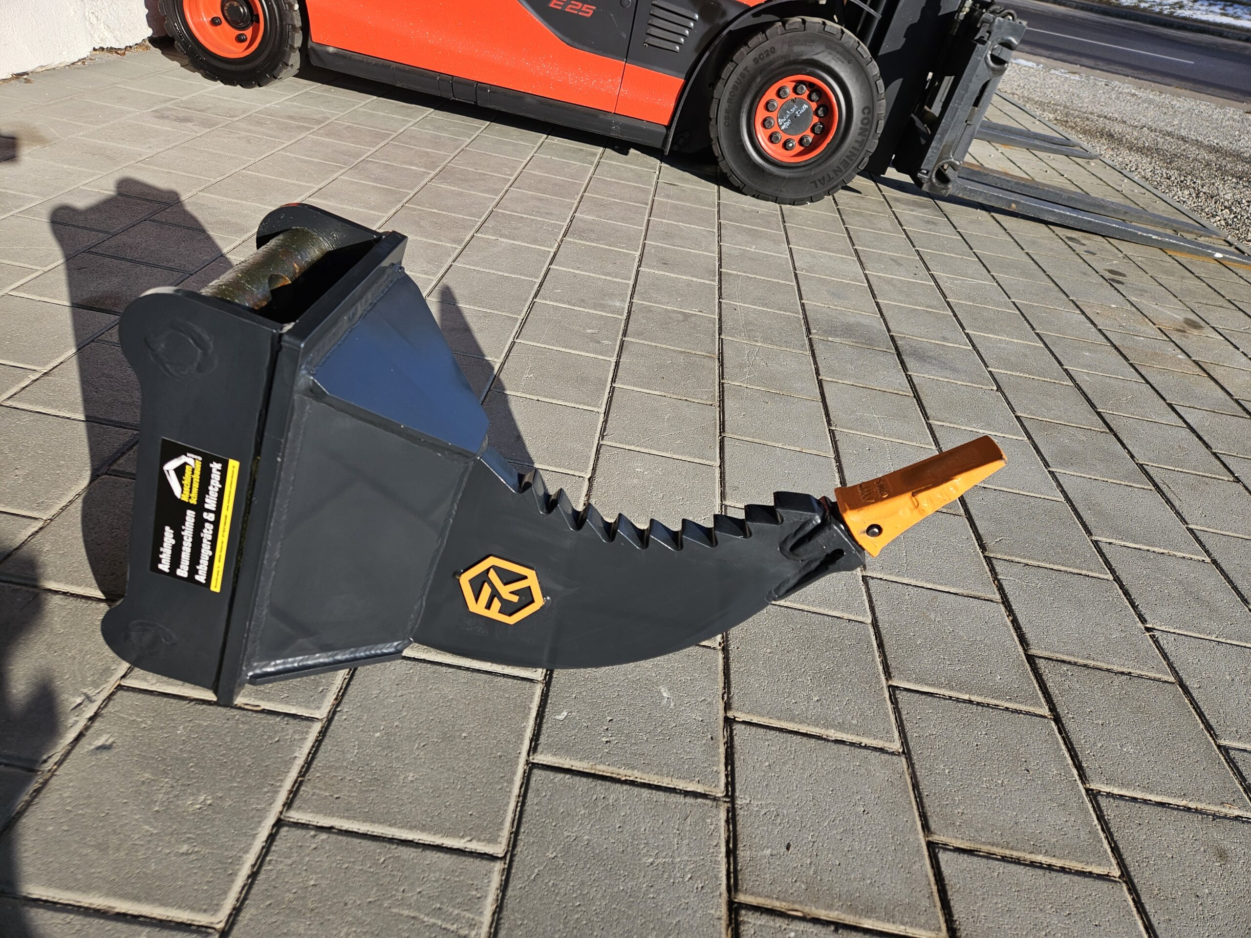 FK Machinery Reißzahn EFB-B 1,8-3,5t MS03 Symlock Zahnung – Bild 14