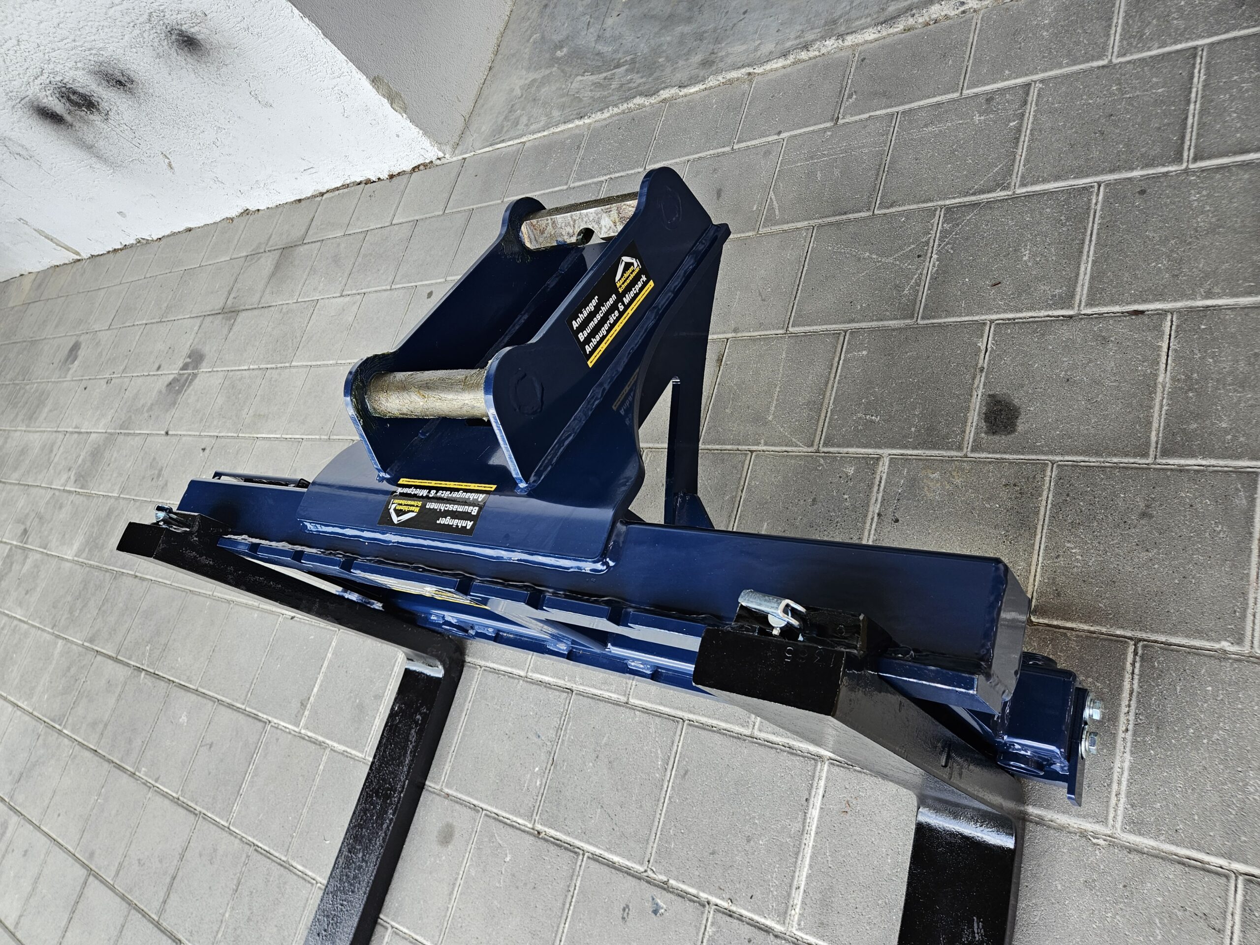 FK Palettengabel 2000kg Baggeranbau MS03 Symlock UPF20 – Bild 14
